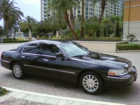 Cata Executive Limousine Service