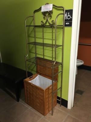 Empty towel racks at Anytime Fitness in Lakemoor. 4th day in a row!   Oh wait that's nothing new.