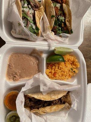 Taco Dinner Platter (asada, chorizo y lengua) (4/5)