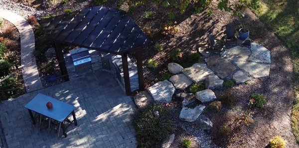 A nice quiet outdoor kitchen.