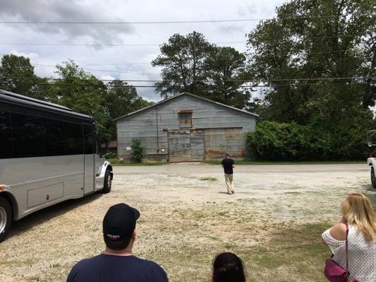 Filing location for opening credits of The Walking Dead S3: Meeting place for Rick & The Governor in E13 "Arrow On The Doorpost"