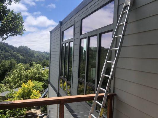 Window Cleaning in Santa Cruz, CA