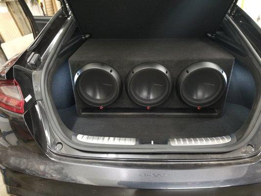 3- 10" Power series subs in a new Kia Stinger