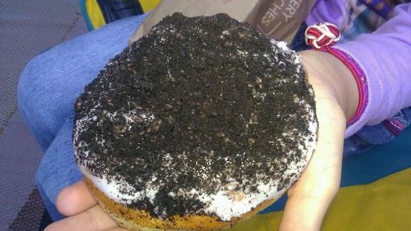 Oreo donut