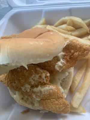 Cajun Catfish Sandwich Combo