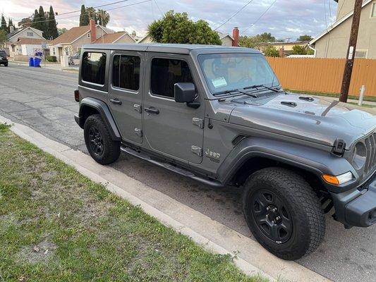 2020 wrangler tinted