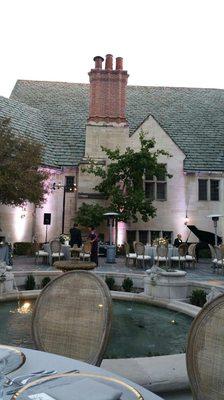 Vince getting warmed up at Greystone Mansion before the guests arrive for dinner!