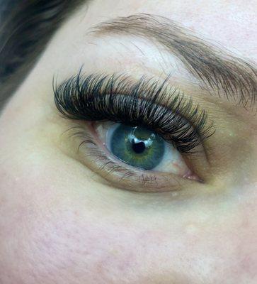 Volume lash extensions