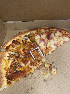 Mexicana pizza and hawaiian pizza