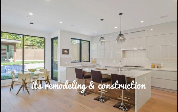 Modern Kitchen By ITS Remodeling & Construction Inc / New Construction in Encino, CA