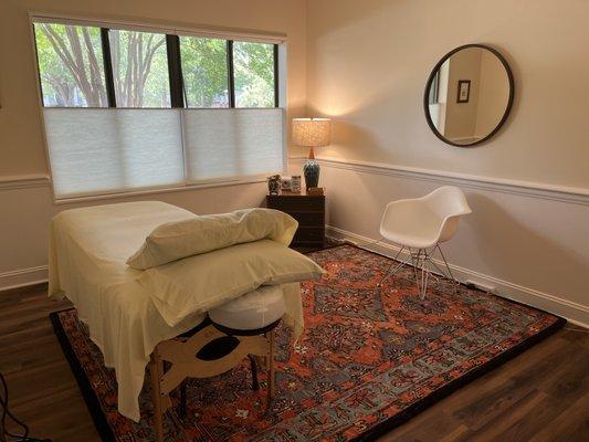 Treatment room for acupuncture and bodywork treatments in-person in Durham near I-85 in Croasdaile Office Park