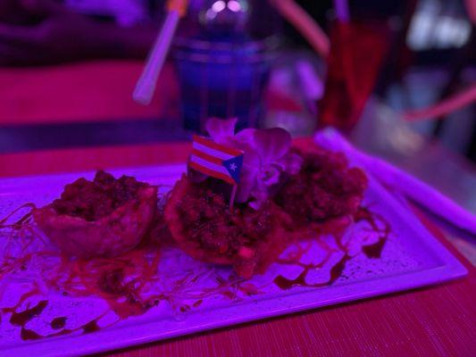 Tostones Relleno con Carne