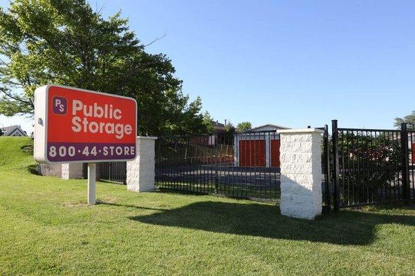 Public Storage