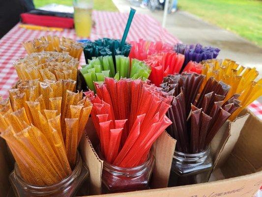 Flavored honey straws