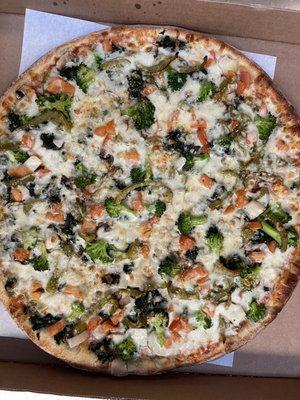 Veggie supreme pizza