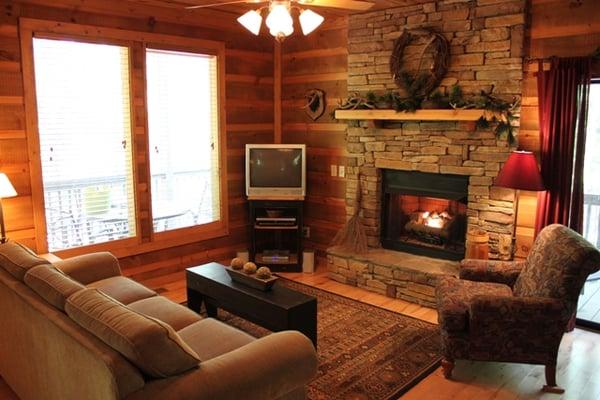 Antler Ridge - 2 bedroom on 5 secluded acres