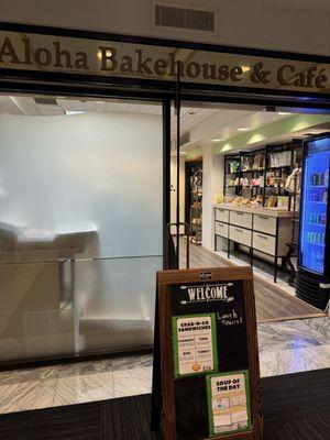 Aloha Bakehouse & Cafe