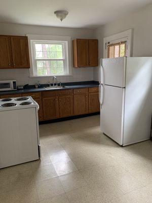 Kitchen is ready for the next tenants!