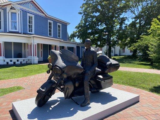 Road Warrior Sculpture