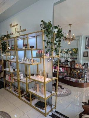 Madame Aucoin Perfume shop interior