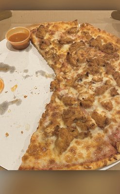 Chicken finger pizza w side of buffalo