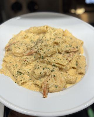 Smoked Crab & Shrimp Rigatoni Pasta