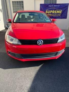 SUPREME AUTO SALES OFFER BUY-HERE PAY-HERE..... 2011 VOLKSWAGEN JETTA SE WITH VERY LOW MILES 74K ON THE ODOMETER. THIS VEHICLE GENERATES 170