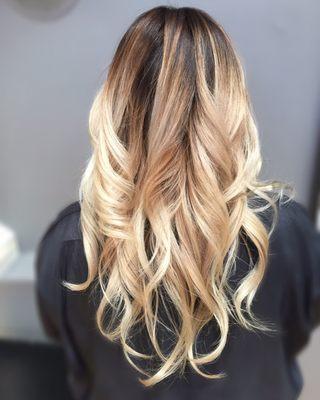 #blonde #ombre #babylights #balayage