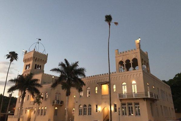 Outside shot of palace of Florence, Davis island, tampa bay