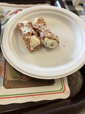 Cannoli