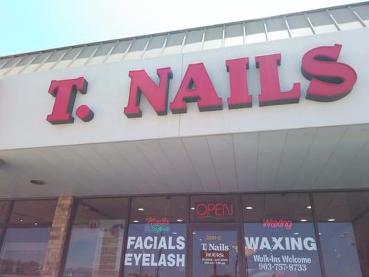 Horrible service cheap nail polish