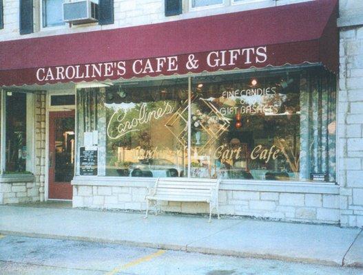 Caroline's "Garden Cart" Cafe