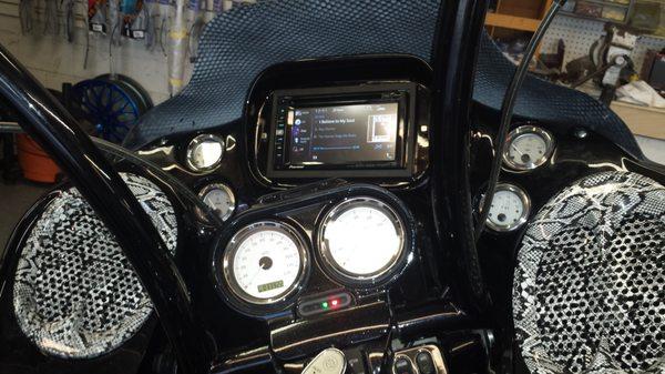 After Market Custom Touch Face Radio