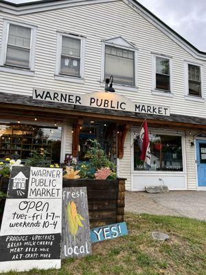 Warner Public Market