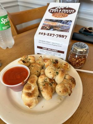 Bread knots, darn good!