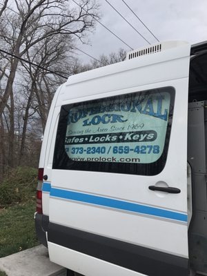 Professional Lock Van