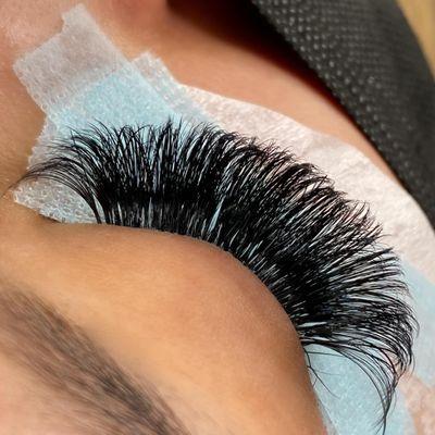 Volume lash extensions