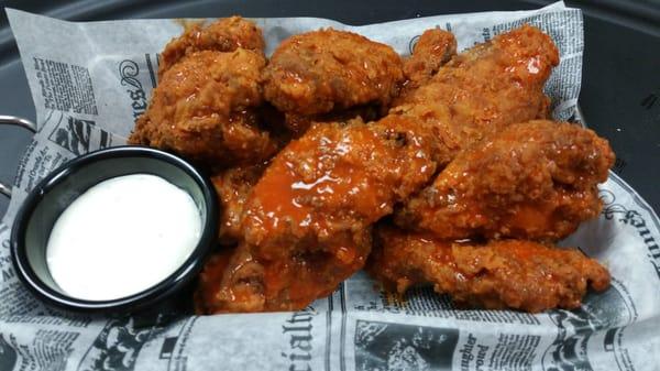 Jumbo dusted wings