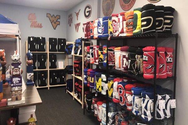 Fan Heaven Sports Outlet