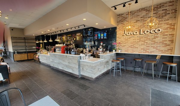 Order counter. Restrooms are to the far left, down the hallway.