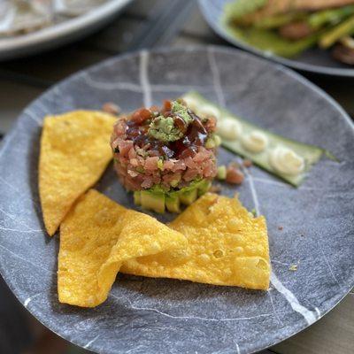 Tuna poke stack