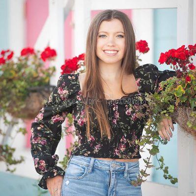 Floral senior portrait