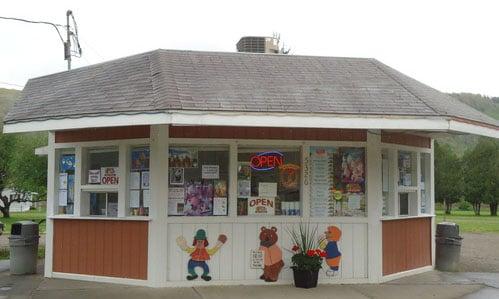 Lindy's Ice Cream Stop