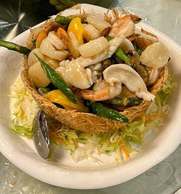 Seafood Bird's Nest