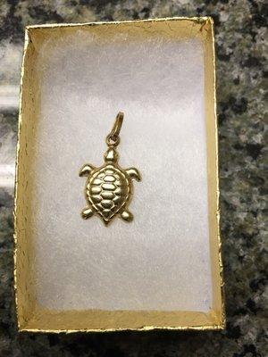 Flew to NY just to see Fred and Teresa this weekend!  My turtle charm.