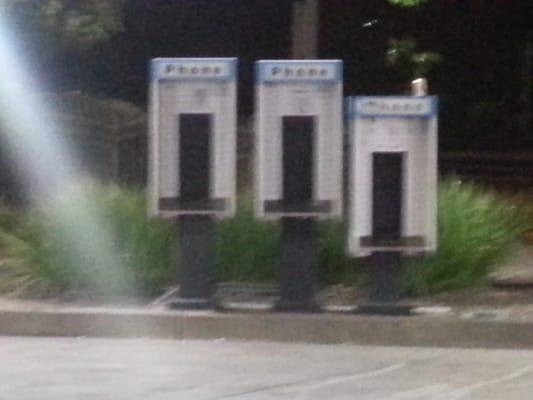 These are supposedly paid phones. There's no phone in there. Just the booth!! :))