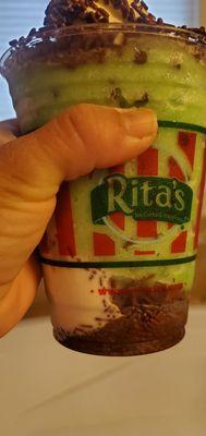 That's not what a Gelati suppost to be. Here we go with signs of cheapness. Never had a problem at the Ritas in South st.