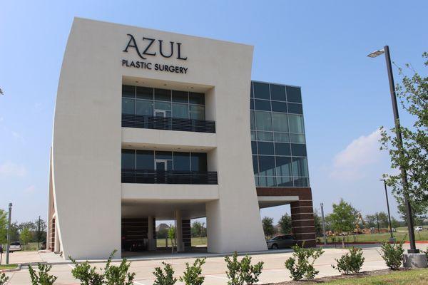 Apara is located on the second floor of the Azul Plastic Surgery building