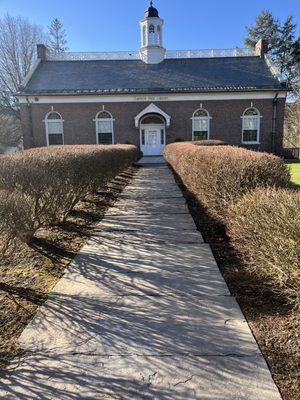 Cannon Free Library