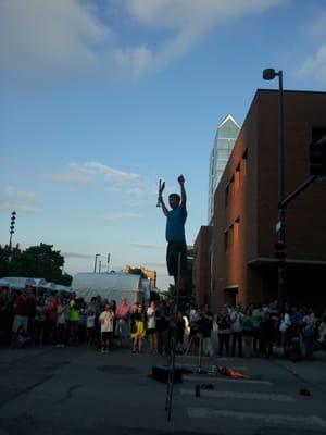 Best street performer yet. Fire, blade, and apple on a ladder